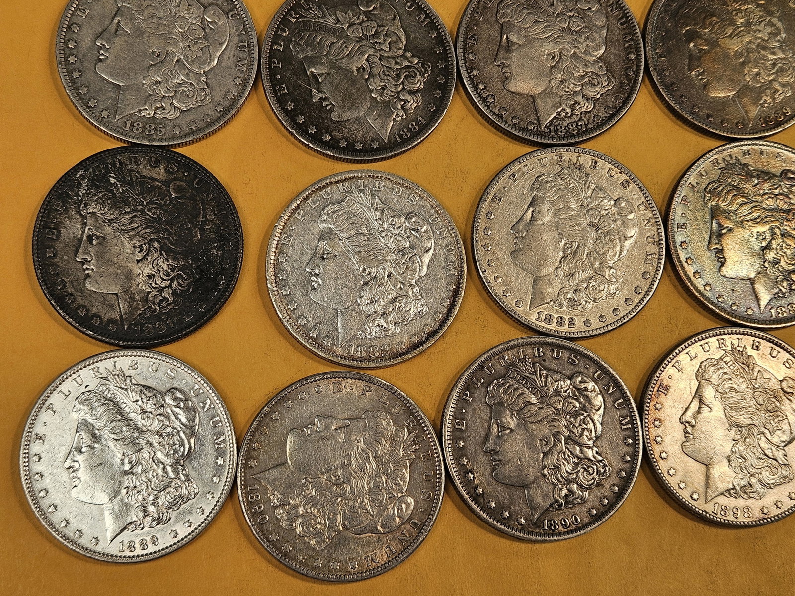 ** FULL ROLL ** Twenty Morgan Silver Dollars - 4