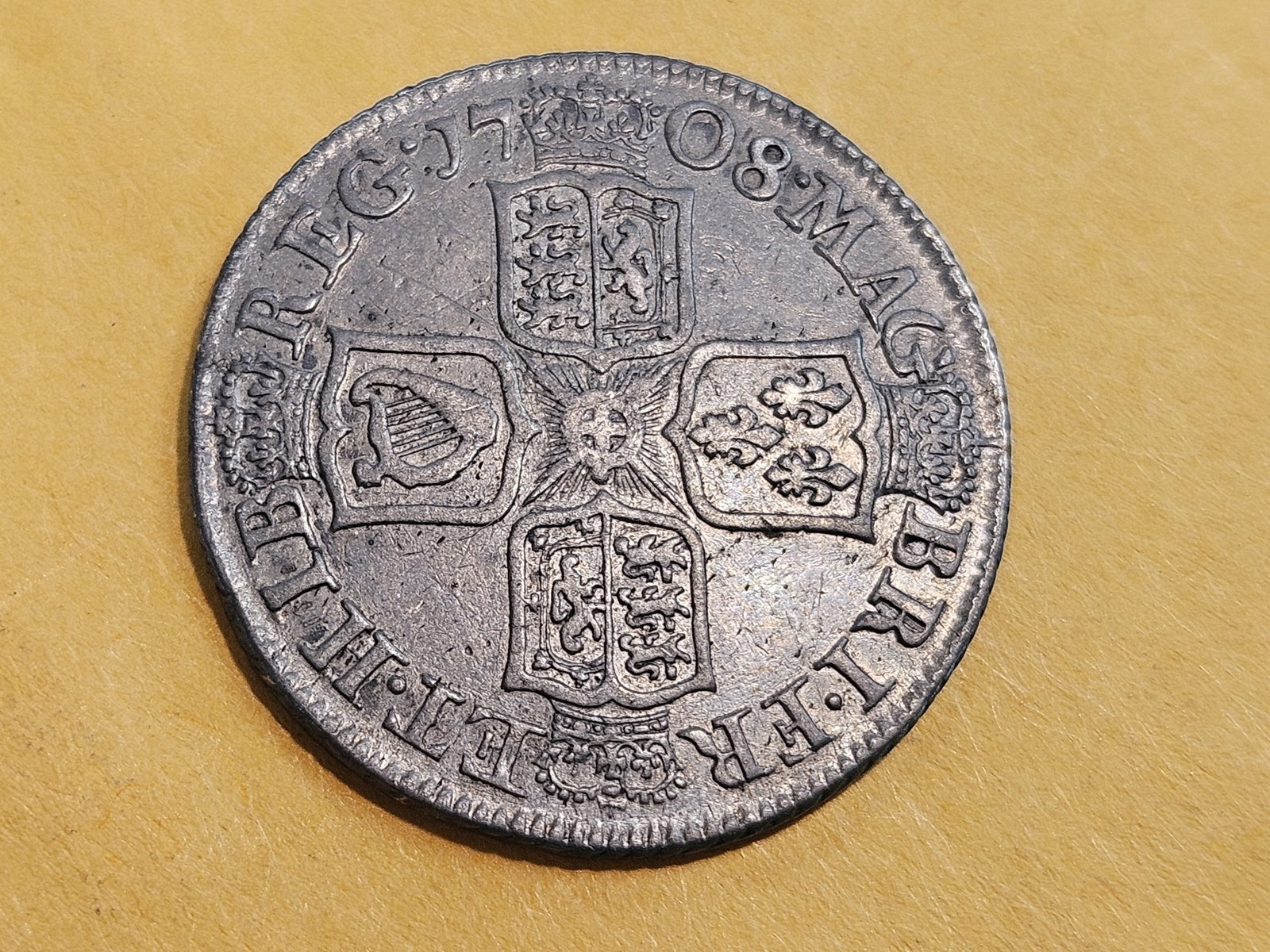 ** Rare ** 1708 Great Britain silver shilling in Very Fine - 7