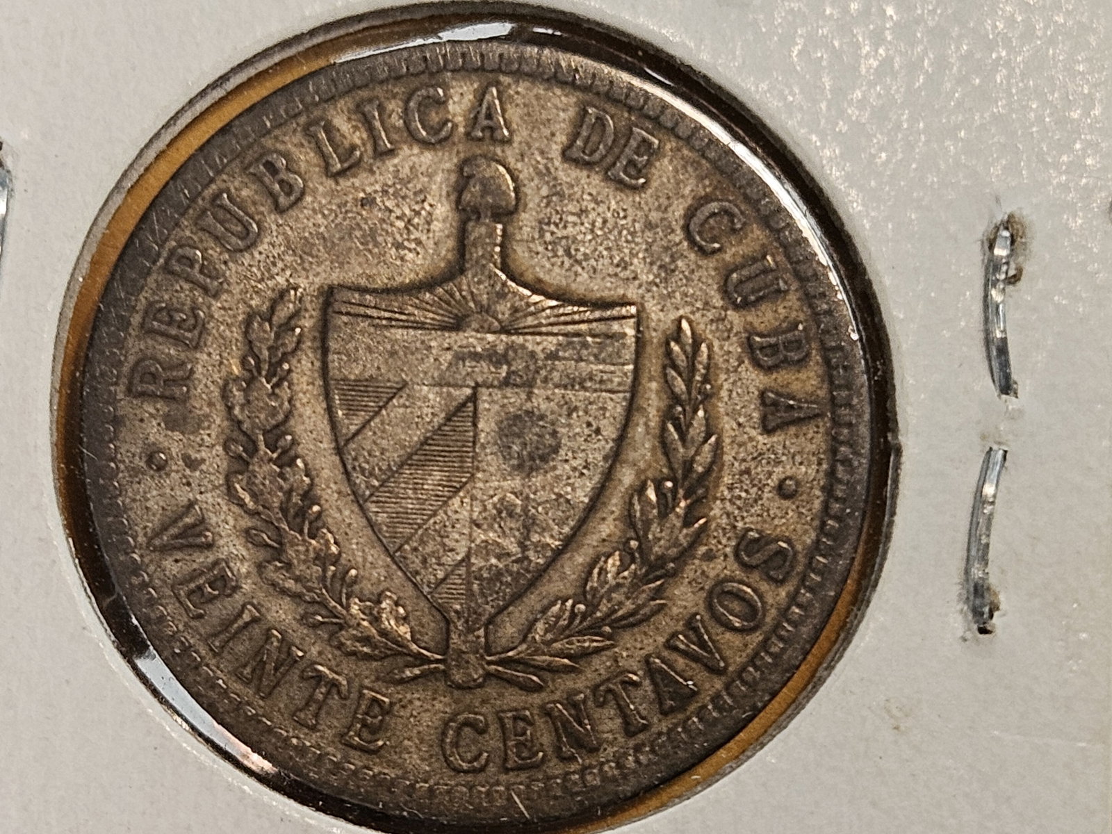 1915 Cuba silver 20 centavos - 3