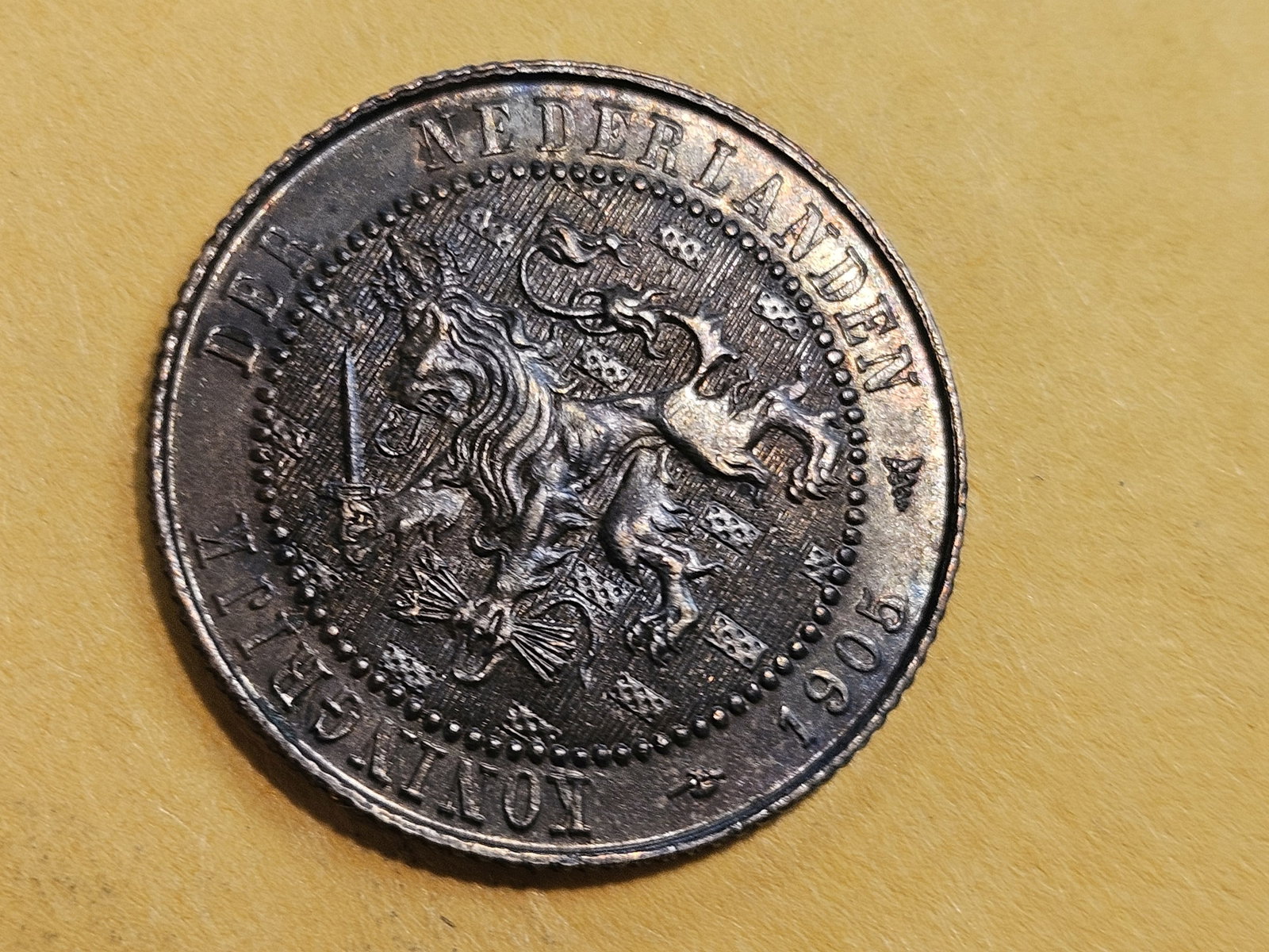 Brown Uncirculated 1905 Netherlands 2 1/2 cents (1 of 8)