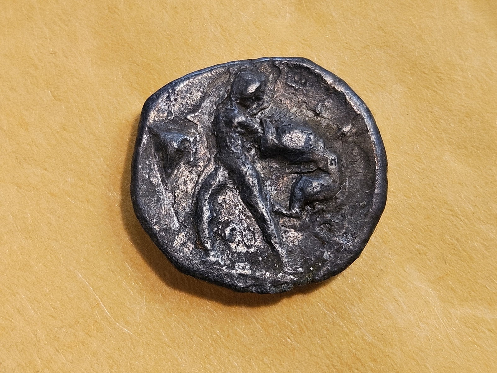 ANCIENT! Herakleia Luciana diobol: Fourth Century BC. 1.26 grams. In Very Fine