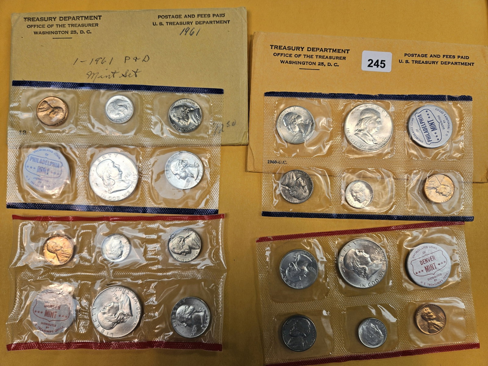1960 and 1961 US SILVER Mint Sets (1 of 2)