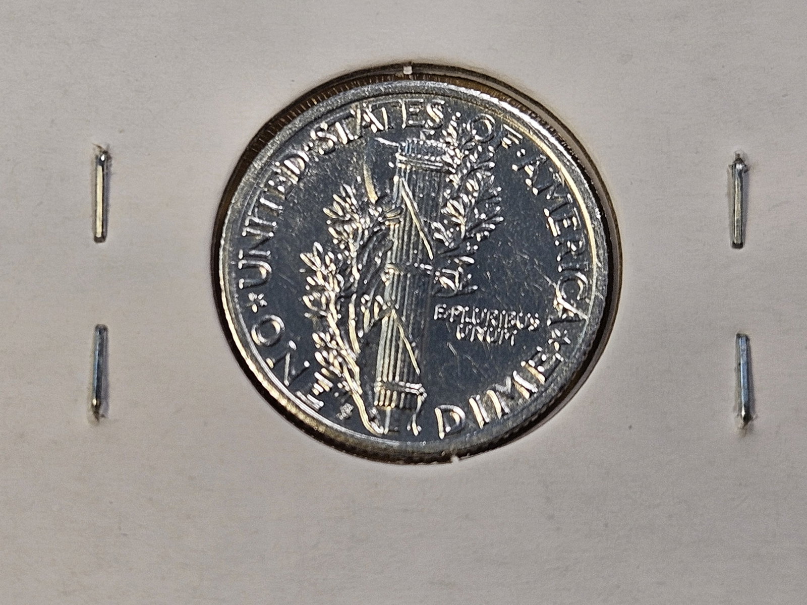 Five About Uncirculated to Brilliant Uncirculated Mercury Silver Dimes - 8