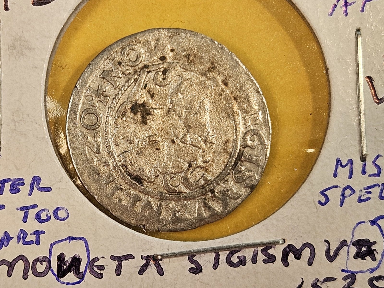 Seven random, mixed World coins - 4