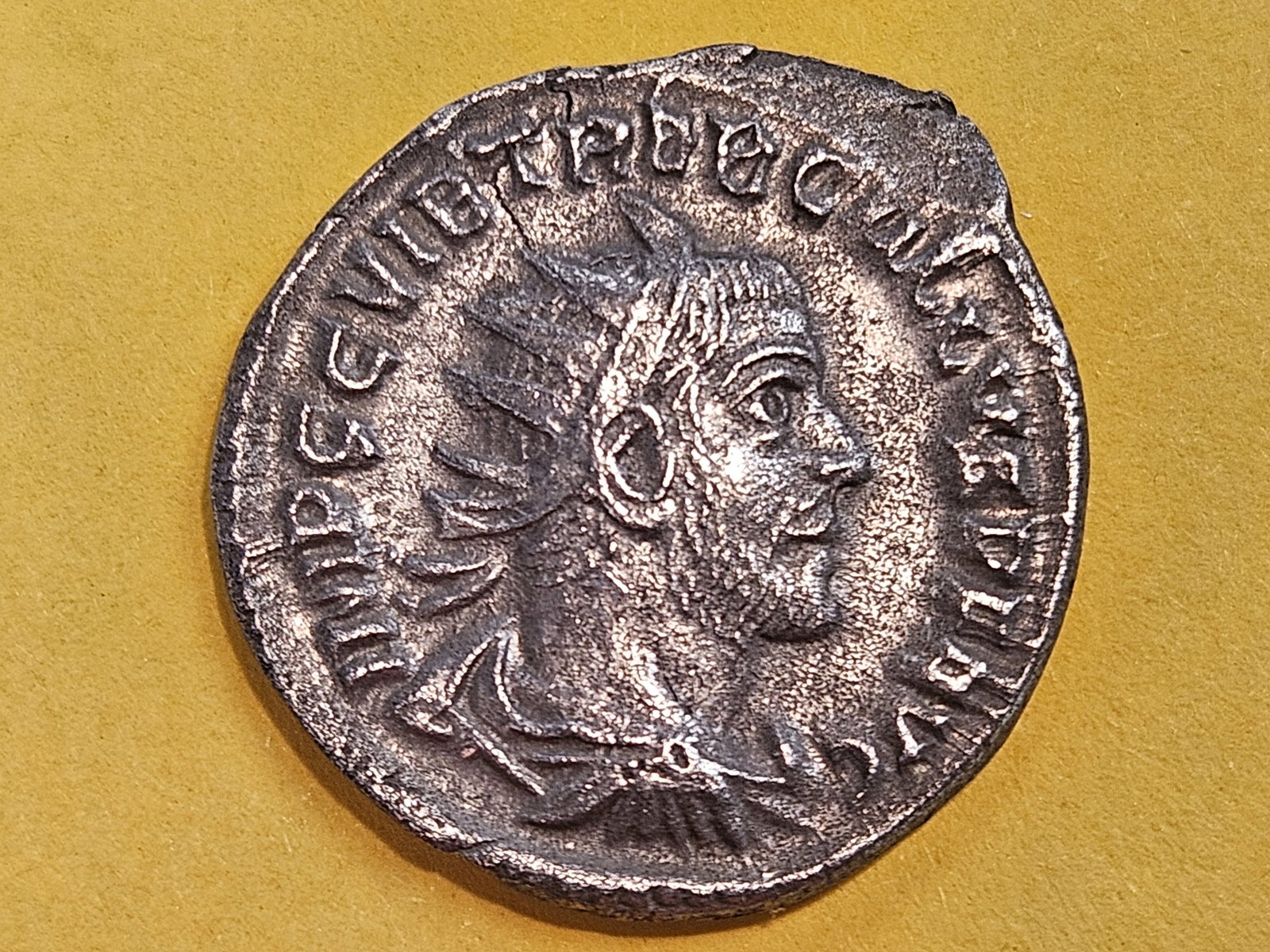 ANCIENT! Silver Roman denarius coin: Higher grade