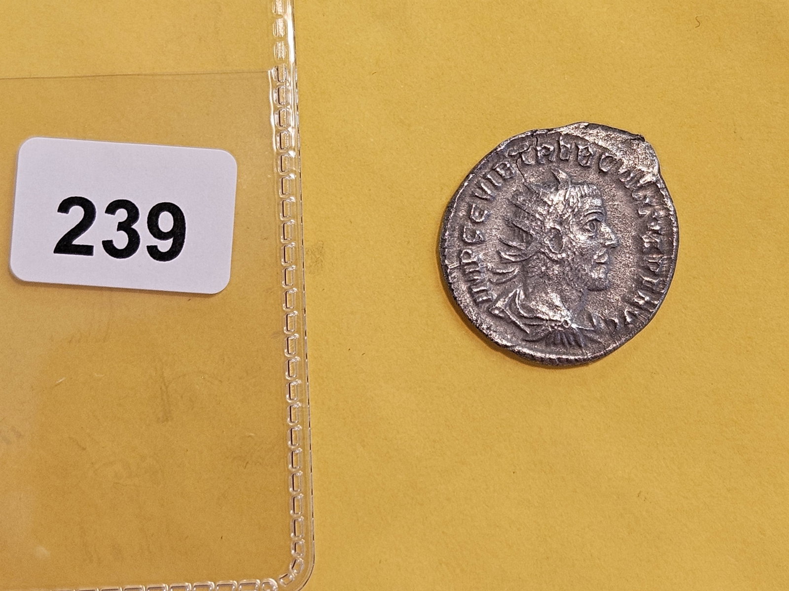 ANCIENT! Silver Roman denarius coin - 2