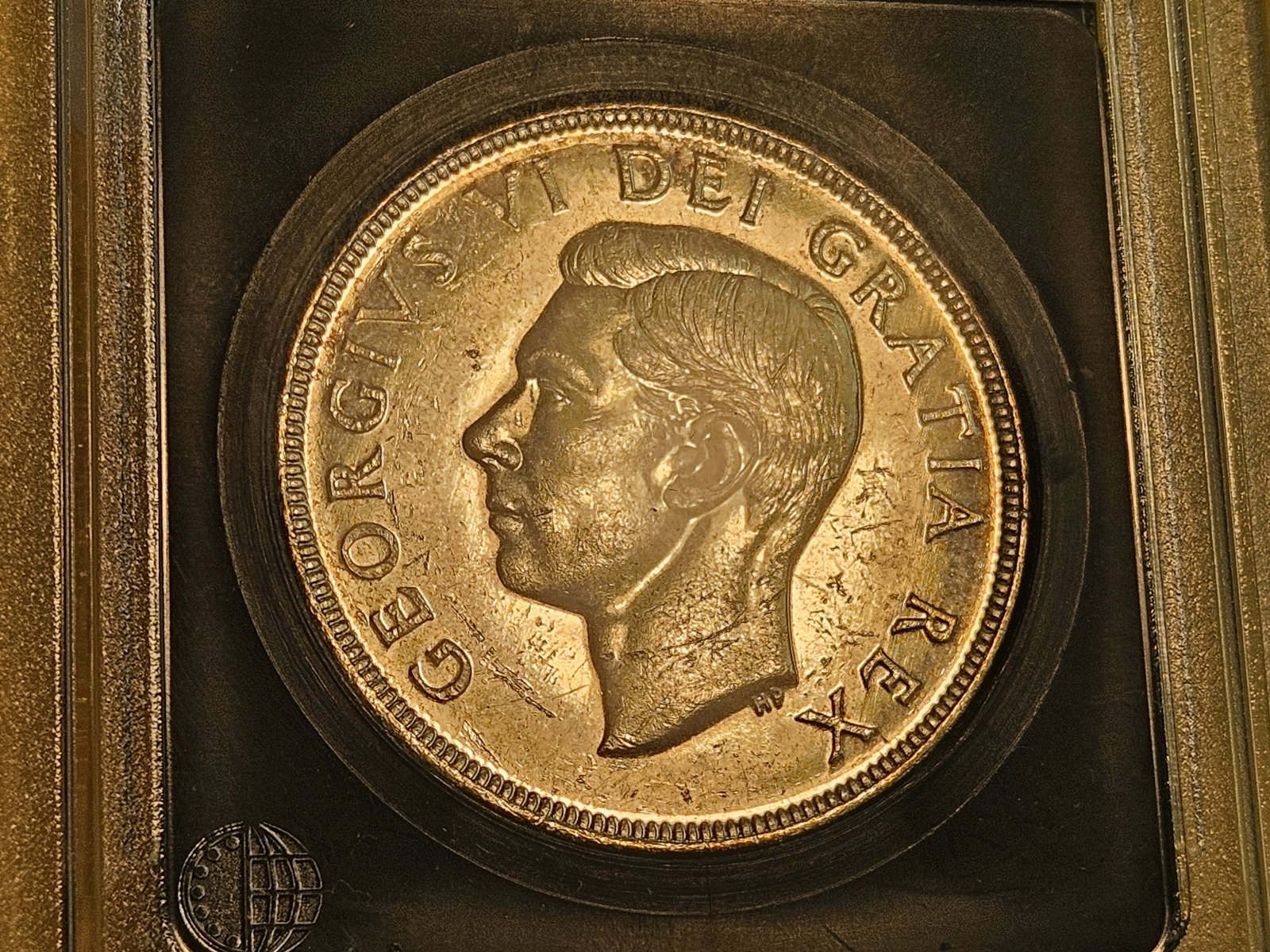 Brilliant AU-BU 1950 Canada Silver Dollar - 6
