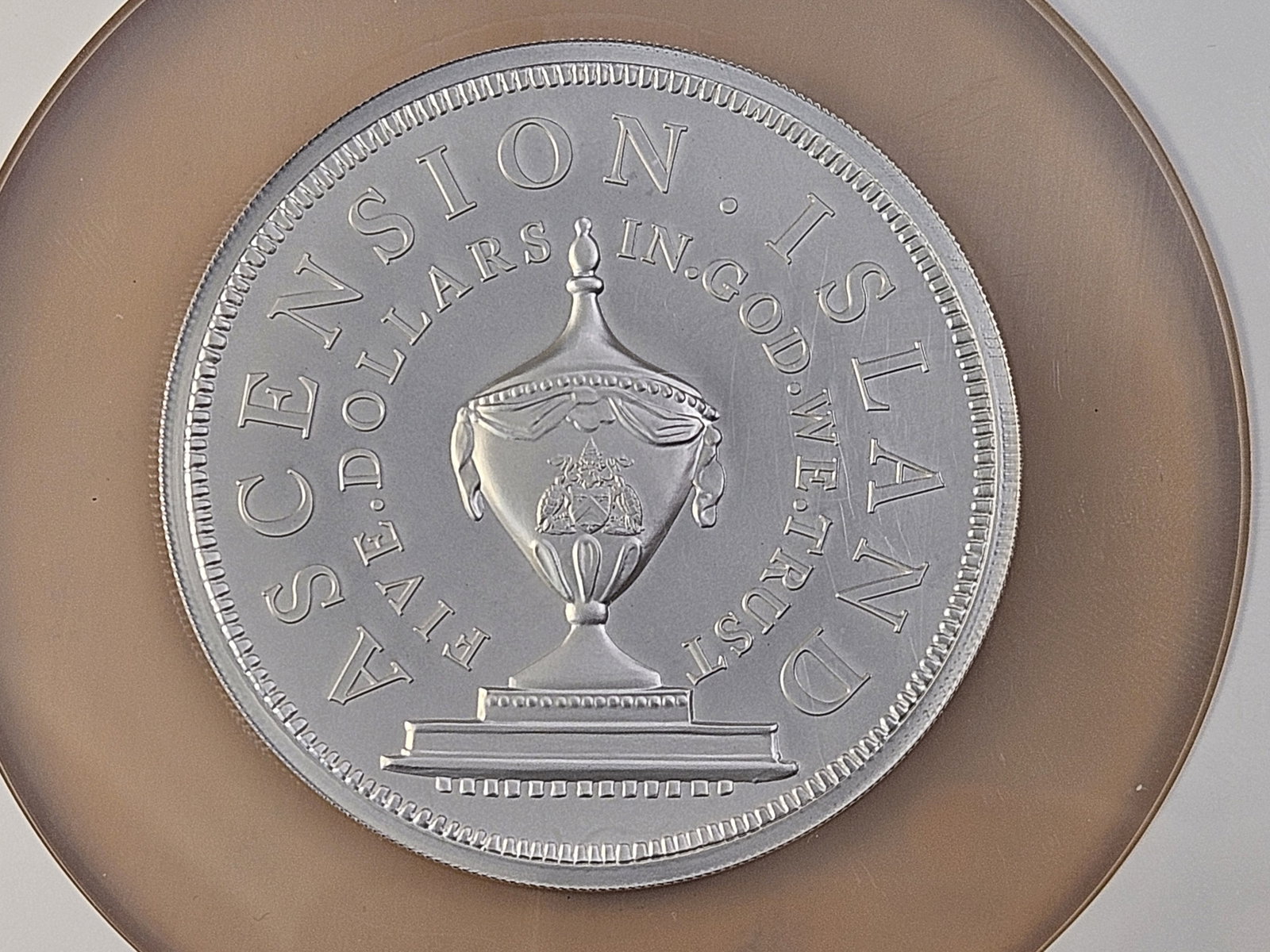 PERFECT! NGC 2024 Five Troy Ounce .999 Fine Silver Medal in Proof 70 Deep Cameo - 4