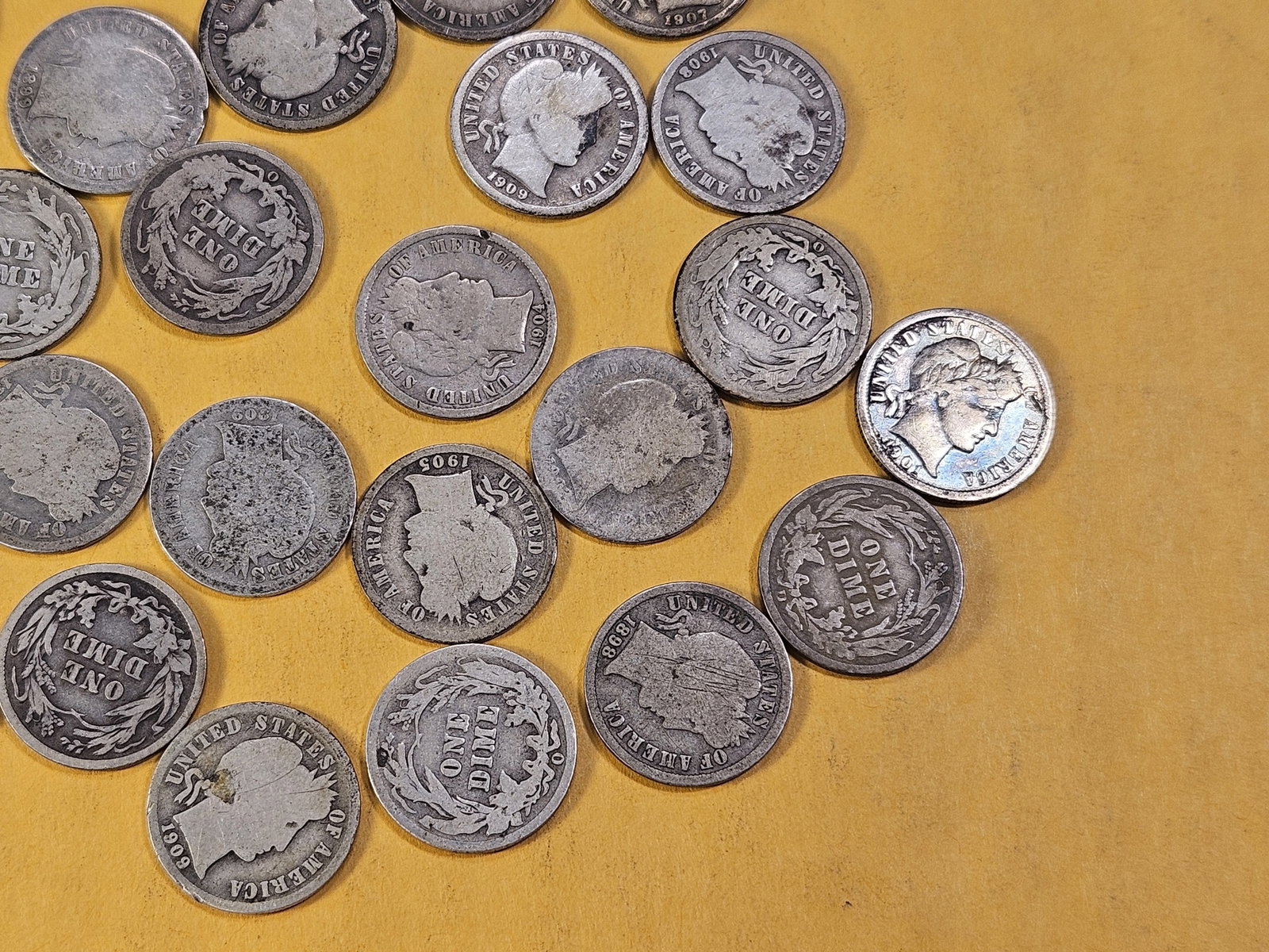 Twenty-six Circulated Barber Silver Dimes - 3