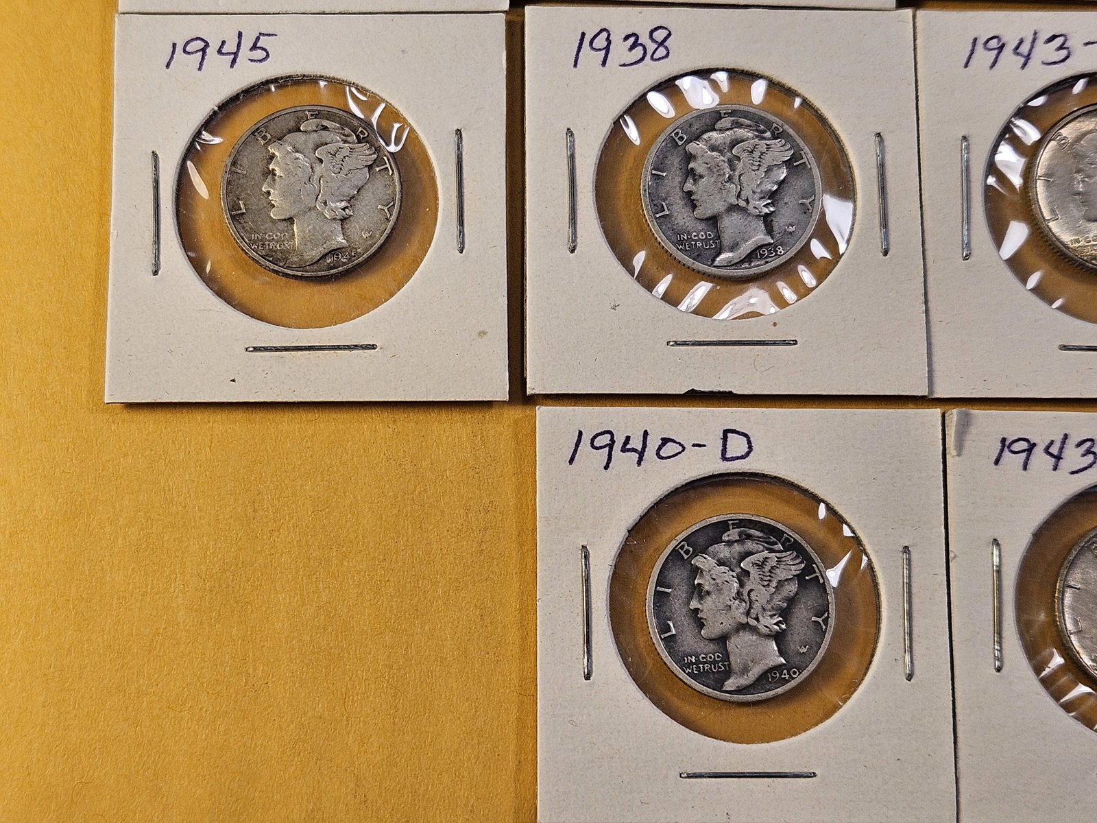 Fourteen Circulated Mercury Silver Dimes - 4