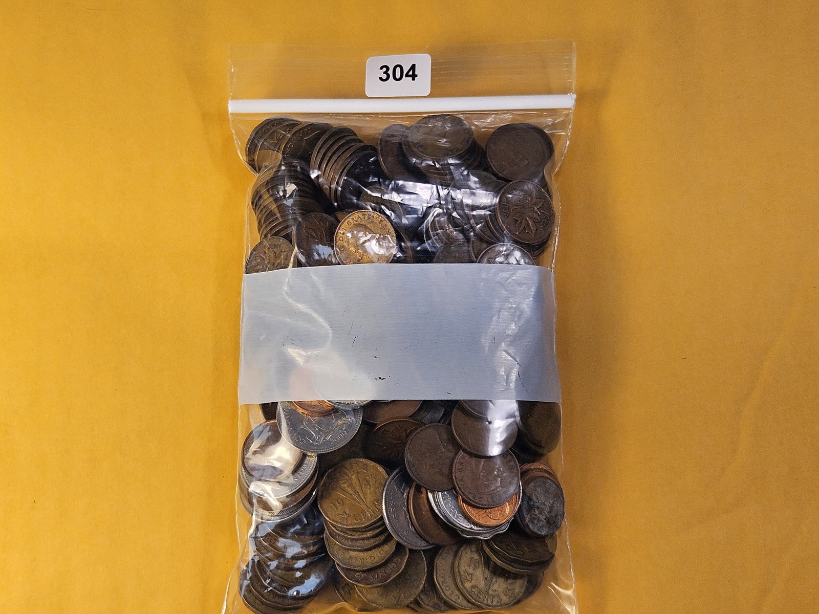 Two Pounds of Mixed World Coins: Coins from all over the World!