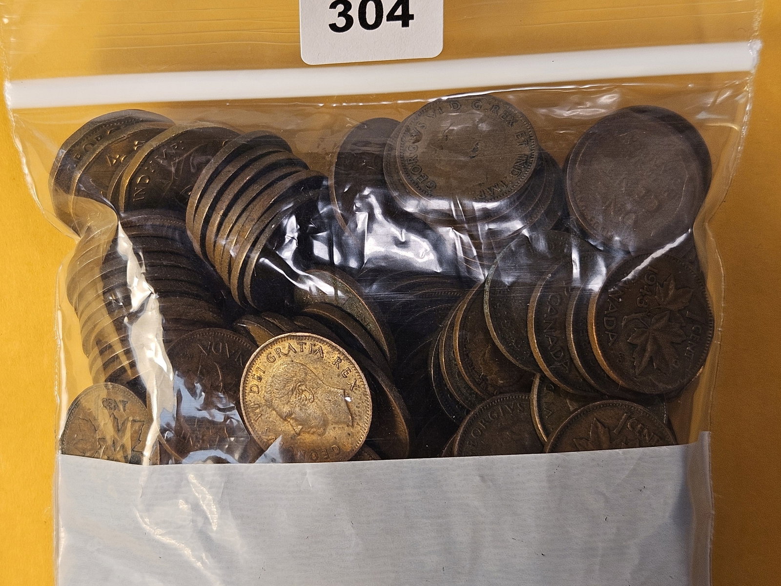 Two Pounds of Mixed World Coins - 2