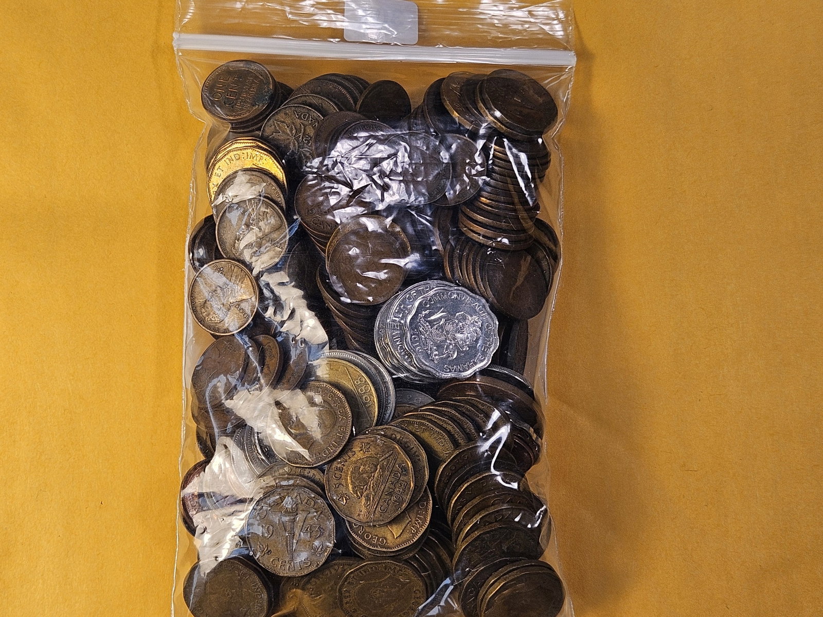 Two Pounds of Mixed World Coins - 4