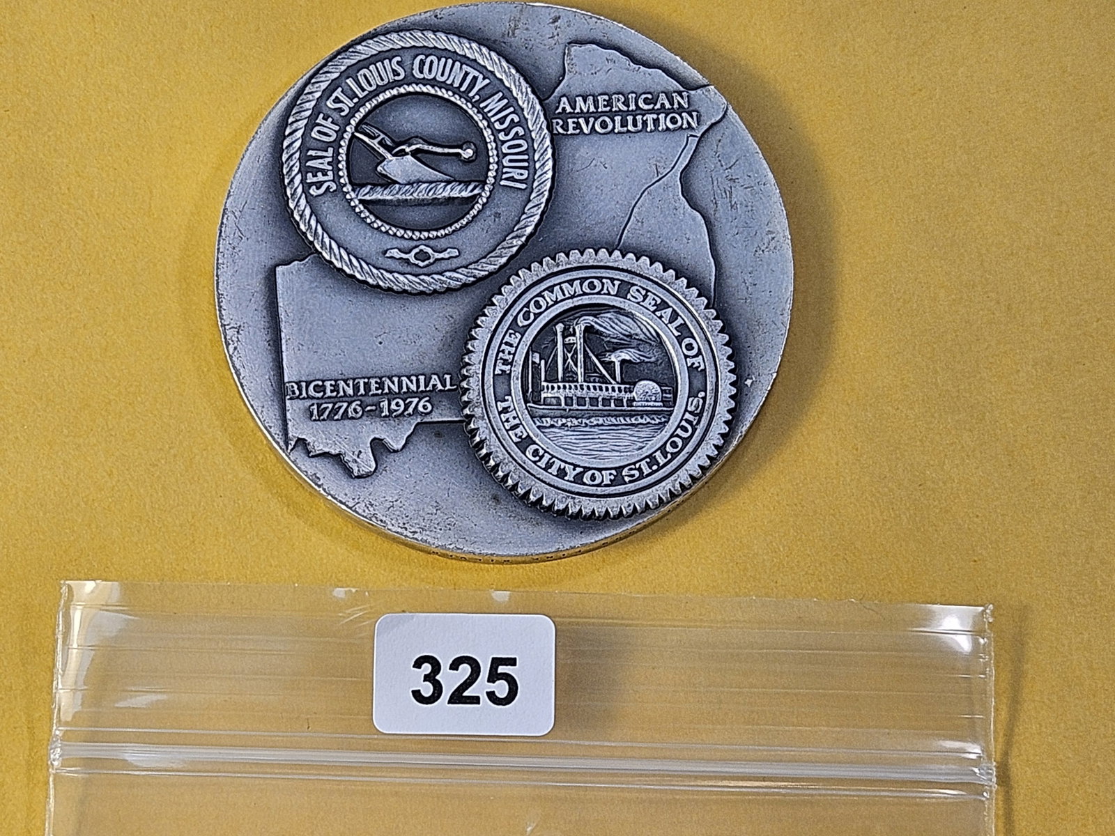 1976 Saint Louis .999 Fine Silver Medal - 3