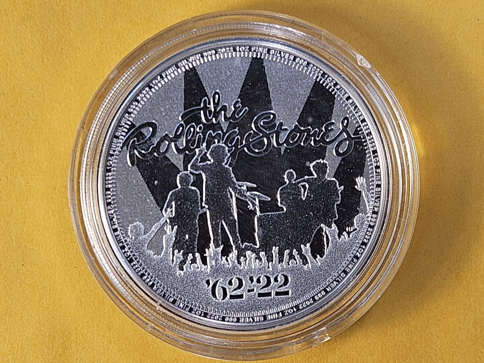 One Troy Ounce .999 Fine Silver Round (1 of 4)