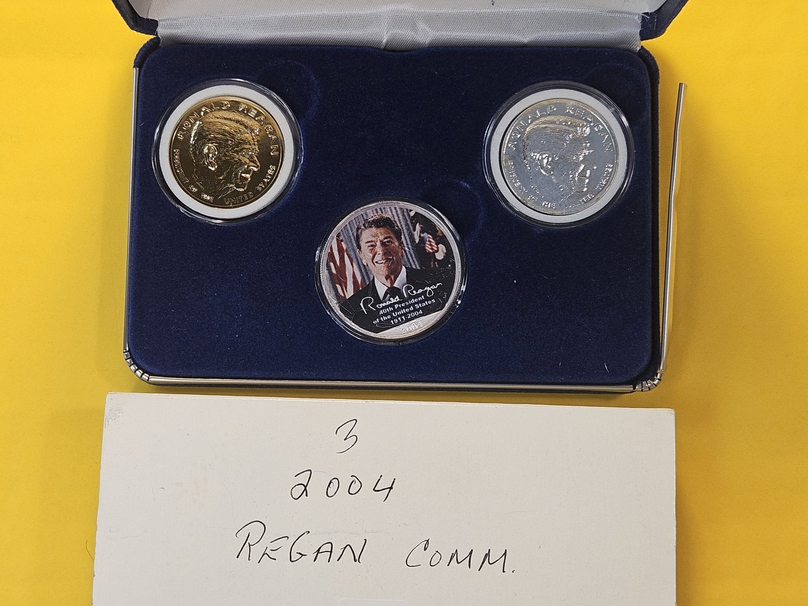 Ronald Regan Commemorative Silver Eagle and Medal Set - 2