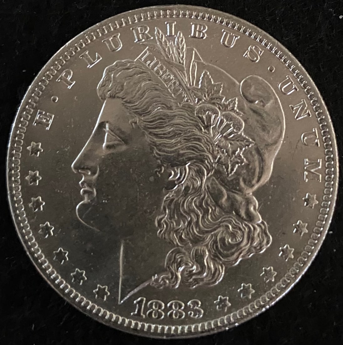 1883-O Morgan Silver Dollar (1 of 2)