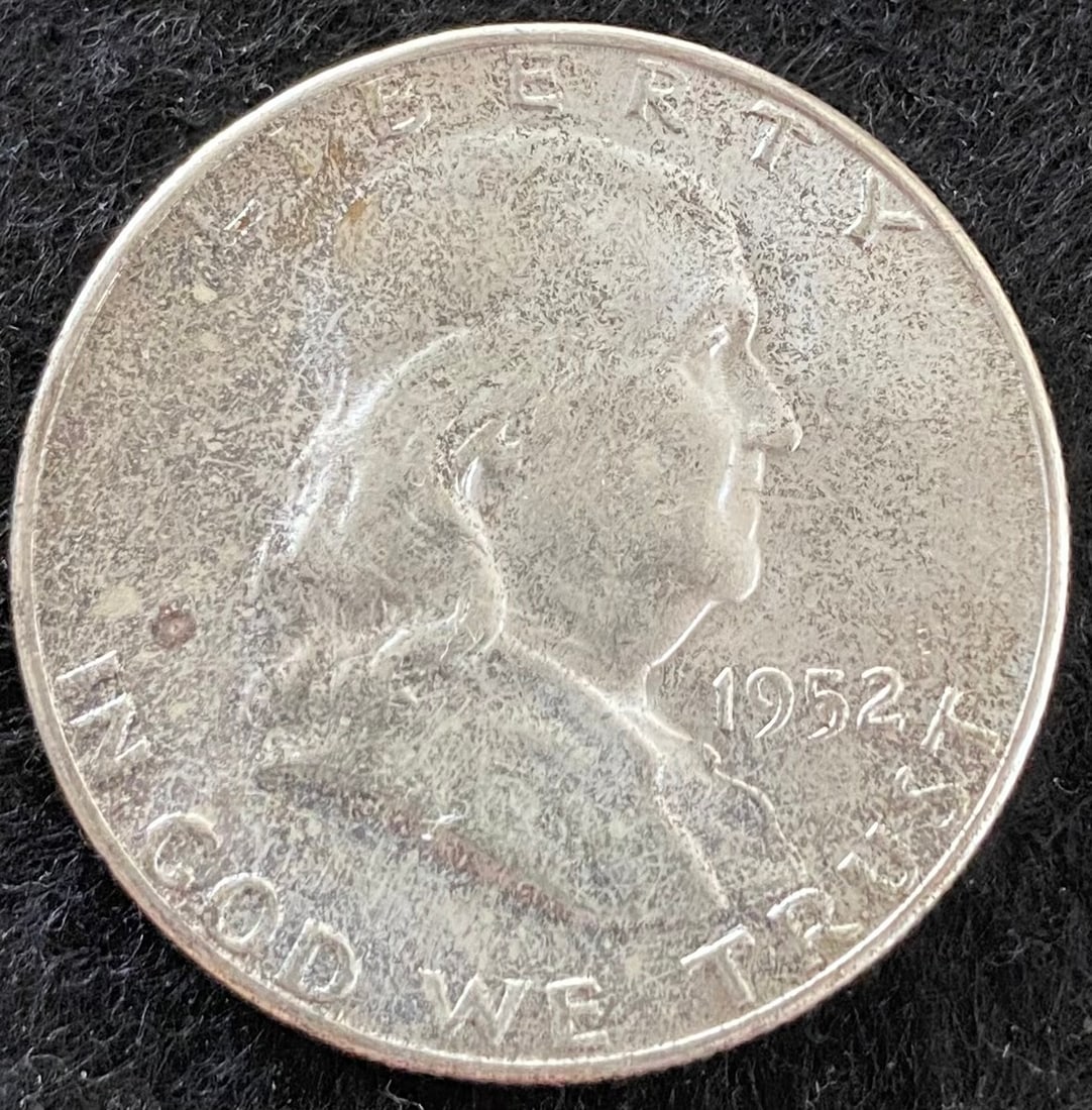 1952-S Franklin Silver Half Dollar Full Bell (1 of 2)