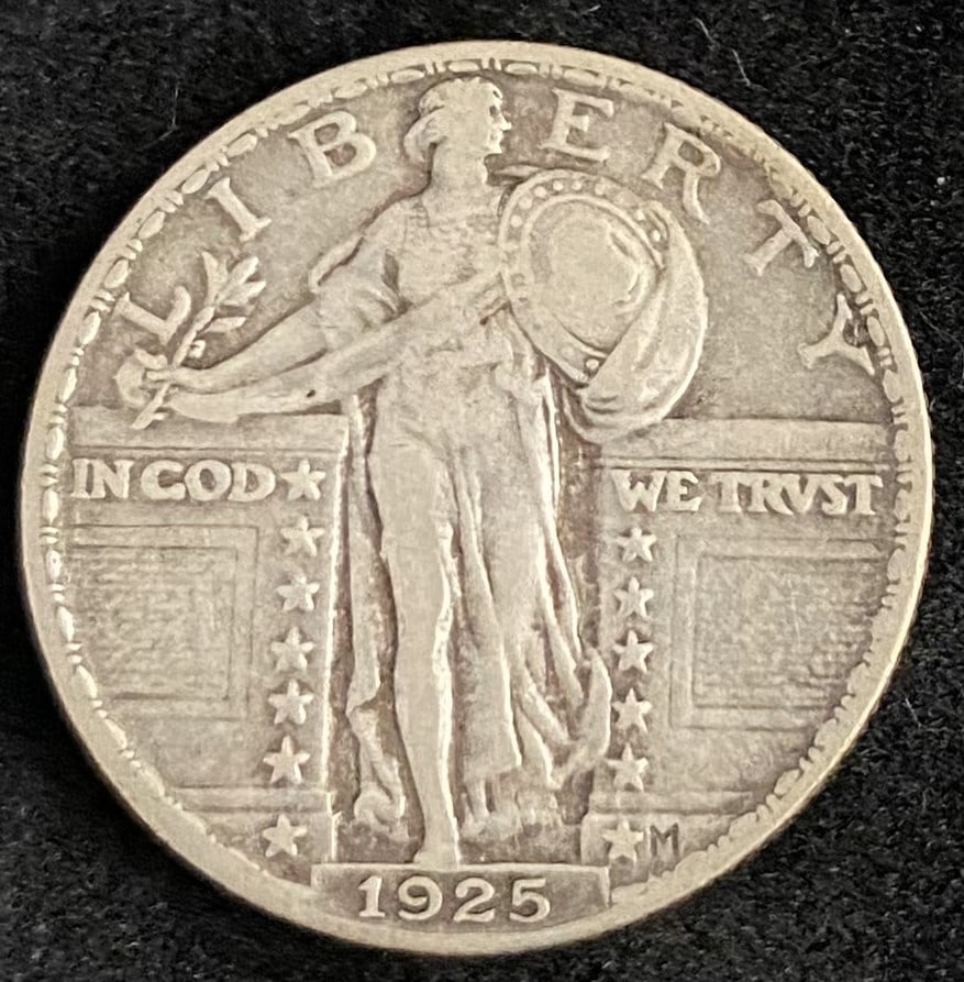 1925 Standing Liberty Silver Quarter (1 of 2)