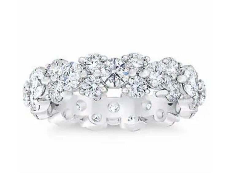 Round Brilliant 4.00 ctw VS2 Clarity, G Color Diamond Platinum Eternity Band (1 of 5)