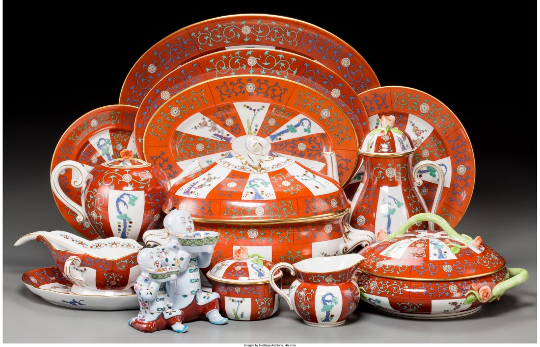 A One Hundred Thirty-Five Piece Herend Red Dynas: A One Hundred Thirty-Five Piece Herend Red Dynasty Pattern Porcelai