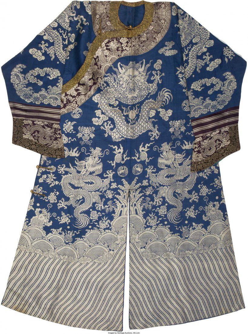 78474 A Chinese Embroidered Silk Dragon Robe, late Qin