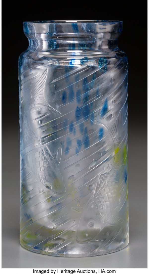 A Muller Freres Glass Fish Vase 8 inches high x: A Muller Freres Glass Fish Vase 8 inches high x 4 inches diameter (20.3 x 10.2 cm)