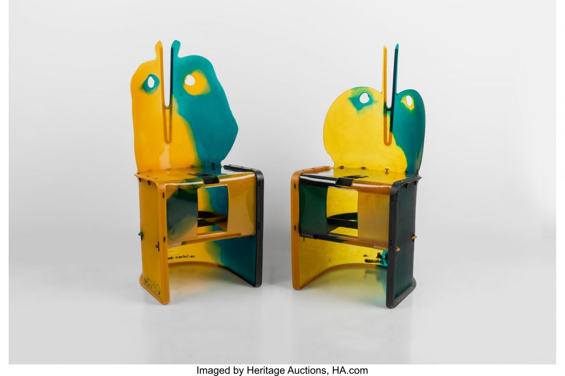 Gaetano Pesce (Italian, b. 1939) Pair of Nobody' (1 of 2)