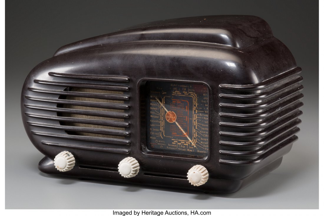 A Tesla Talisman 308U Streamlined Bakelite AM Ra: A Tesla Talisman 308U Streamlined Bakelite AM Radio