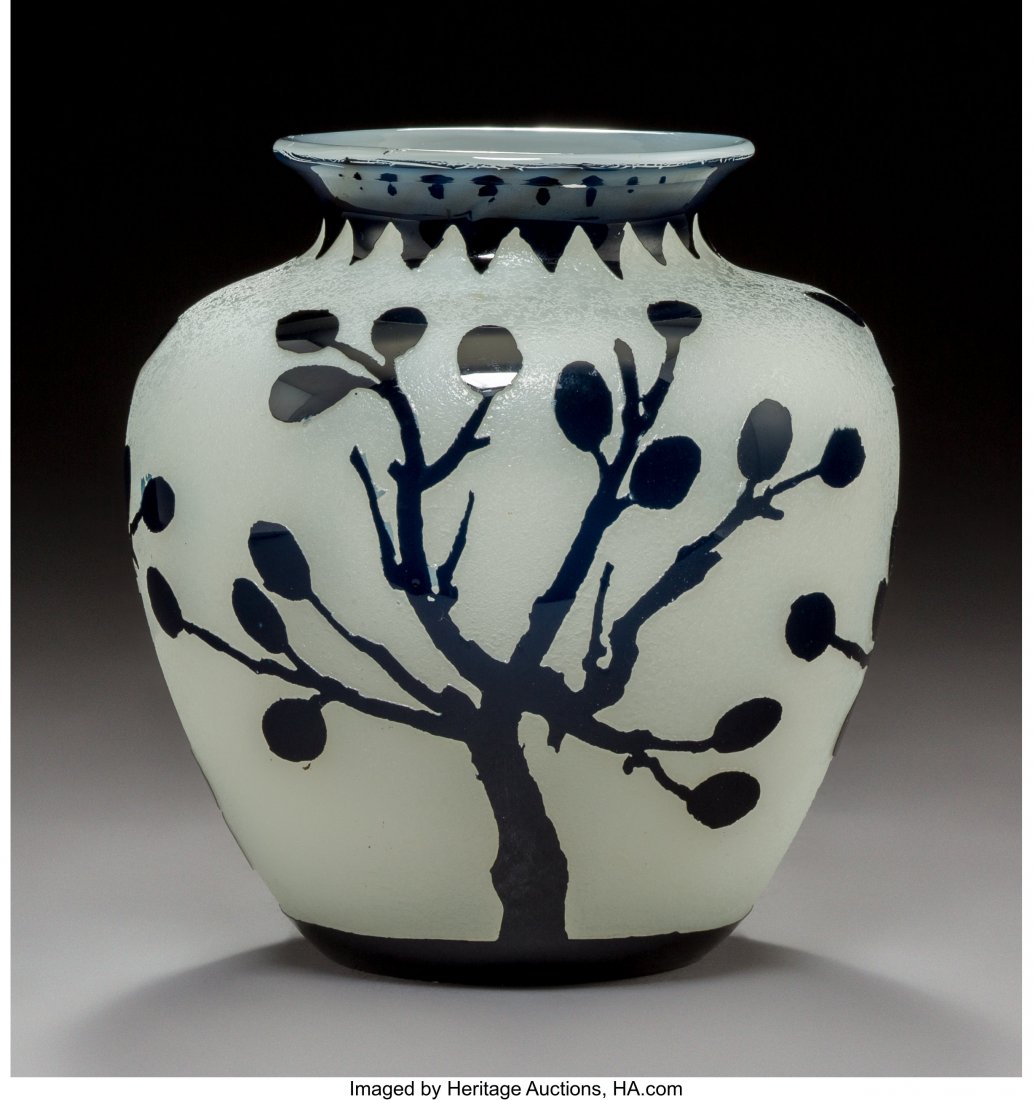 Steuben Acid-Etched Mirror Black over Alabaster : Steuben Acid-Etched Mirror Black over Alabaster Glass Pussy Willow 