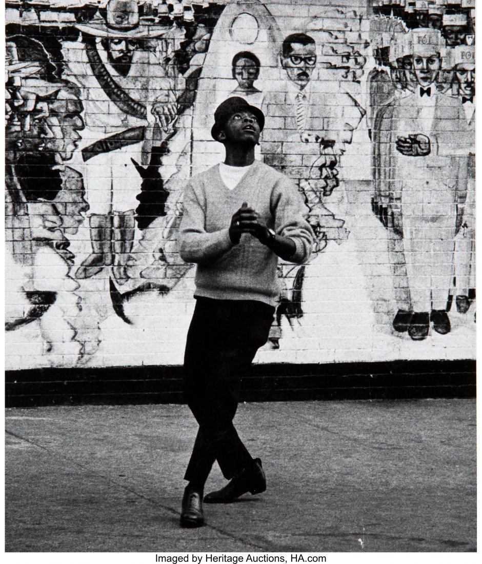 Robert Abbott Sengstacke (1943 -2017). Young Ma: Robert Abbott Sengstacke (1943 -2017). Young Man at the Wall of Respect