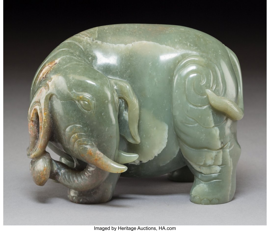 A Chinese Jadeite Elephant 4-7/8 x 6-1/2 x 5 inc: A Chinese Jadeite Elephant4-7/8 x 6-1/2 x 5 inches (12.3 x 16.5 x 12.7 cm)PROPERTY