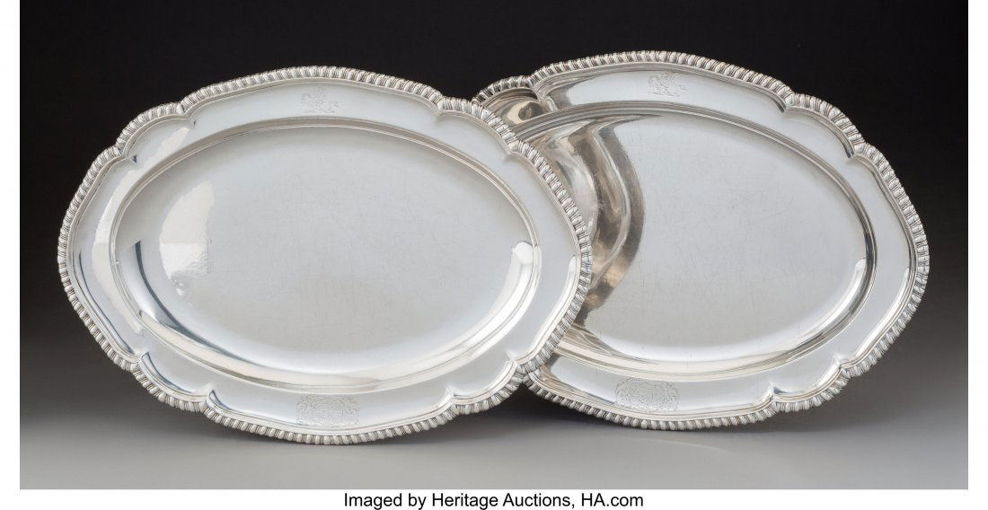 A Pair of Paul Storr Silver Meat Platters, Londo (1 of 3)