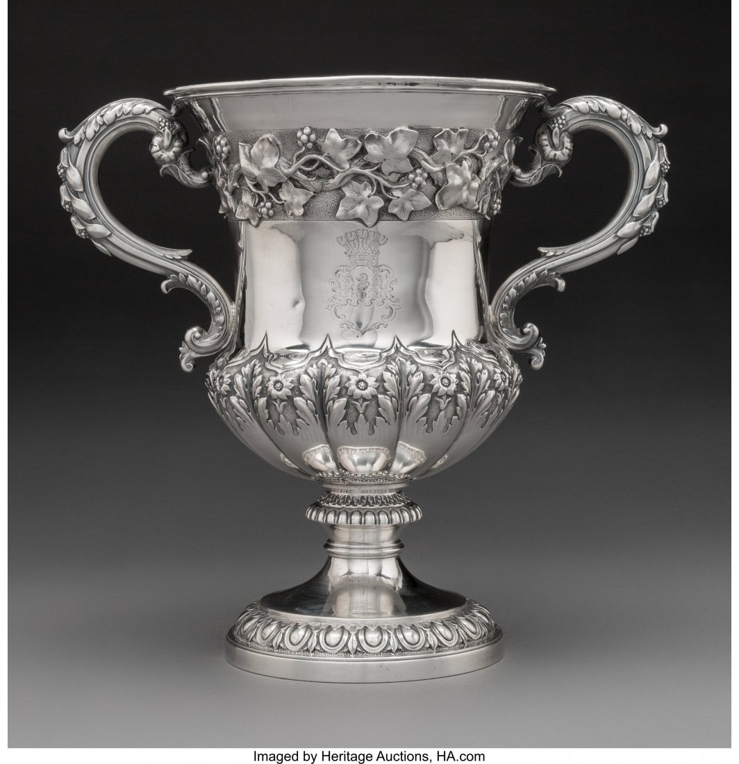 An Edward Barnard & Sons Silver Cup, London, 182 (1 of 4)