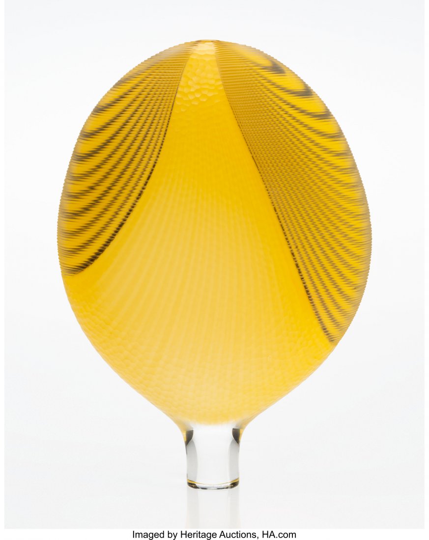 Lino Tagliapietra (Italian, b. 1934) Vessel from (1 of 3)