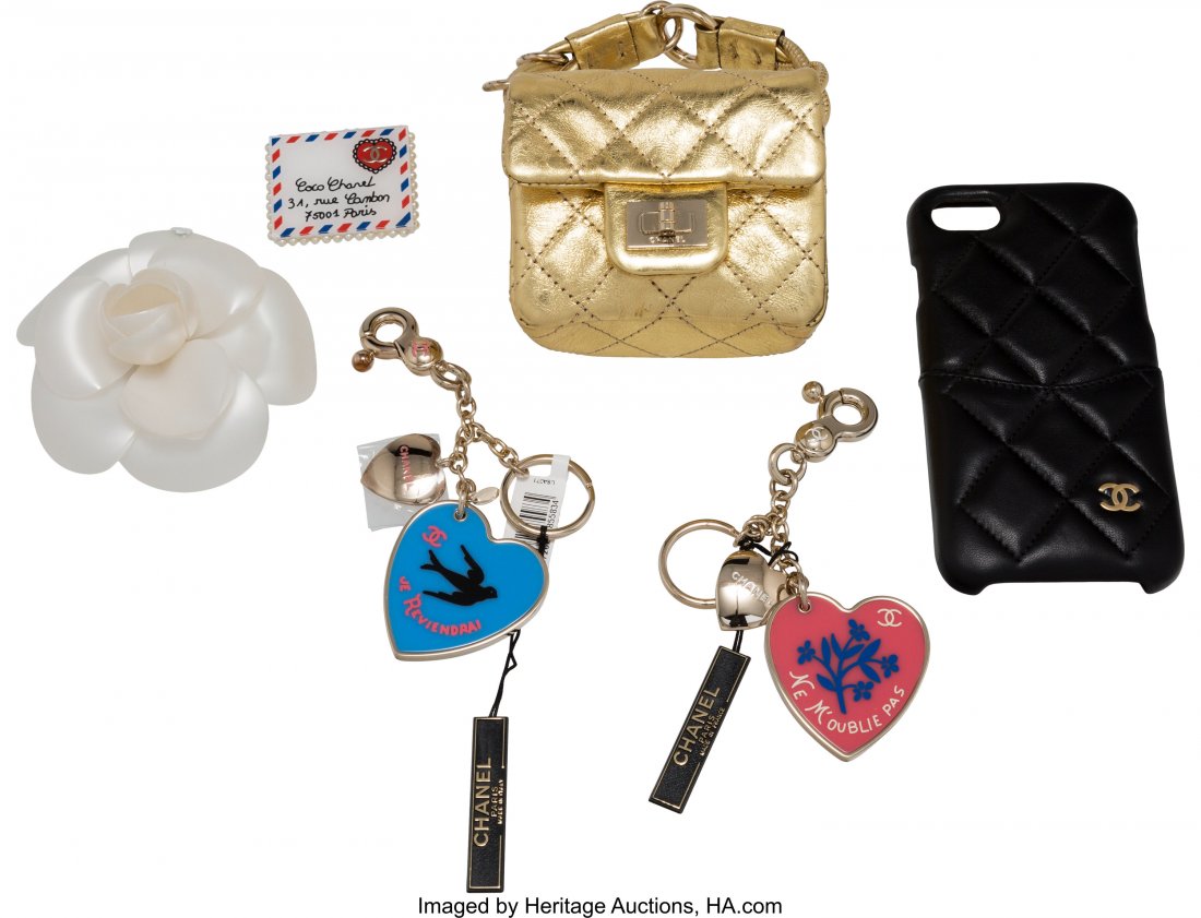 532 Chanel Set Of 6 Gold Ankle Bag Iphone 7 8 Case Sep 22 19 Heritage Auctions In Ca