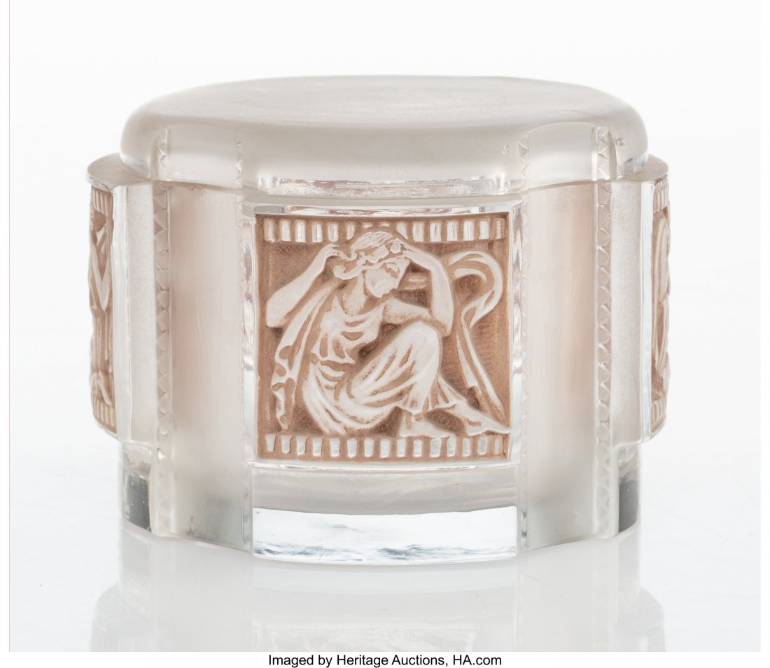 A Lalique Hélène Frosted Glass Box (1 of 2)