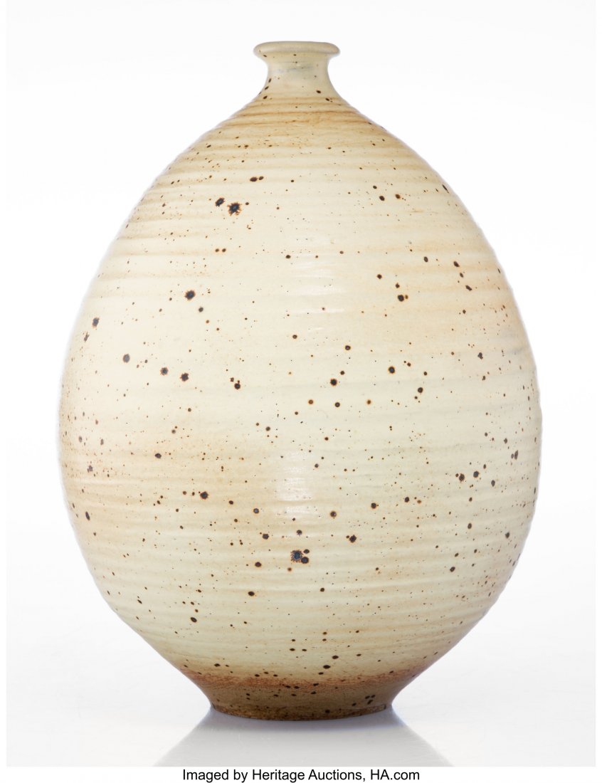 Otto Heino (American, 20th Century) Bottleneck V: Otto Heino (American, 20th Century) Bottleneck Vase, 1997 Glazed stoneware 13 x 9-3/4 inches (33.0 x 24.8 cm) Incised to underside OTTO+ 97 HID03101062020 © 2020 Heritage Auctions | All Rights Re