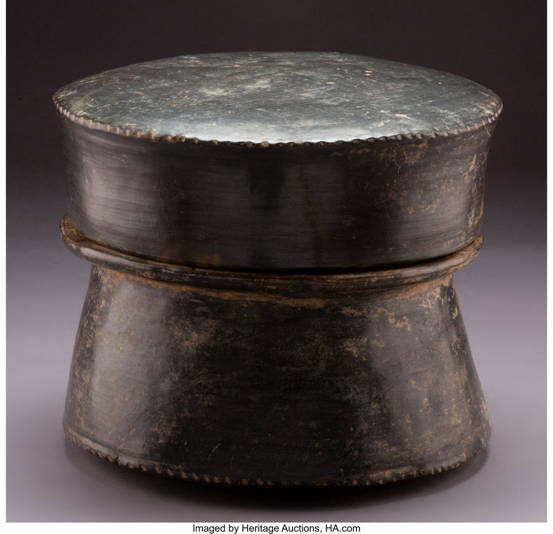 A Large Tairona (Colombia) Blackware Lidded Vess (1 of 3)