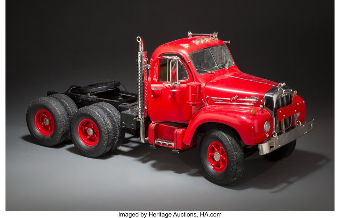 High Quality First Gear B-61 Mack Thermodyne Die: High Quality First Gear B-61 Mack Thermodyne Diesel Truck Scale Model Marks: First Gear B-61 Mack Thermodyne Diesel 12-3/4 x 12 x 28-1/2 inches (32.4 x 30.5 x 72.4 cm) HID03101062020 © 2020 Herit