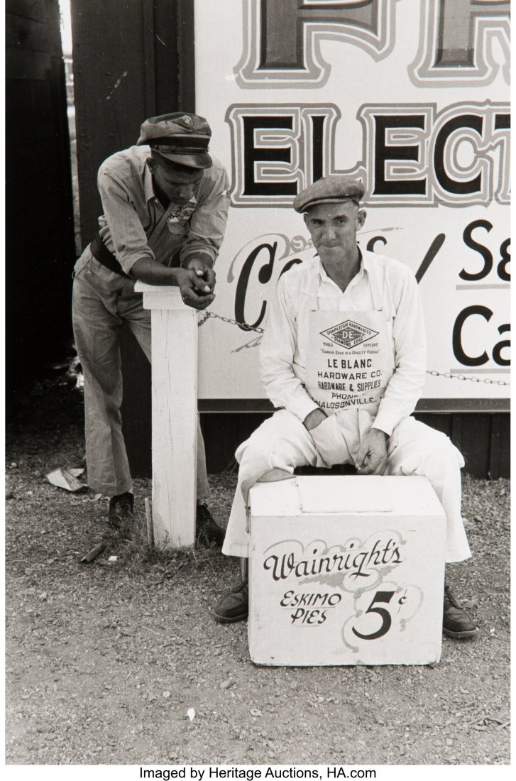 Russell Lee (American, 1903-1986) Group of 5 Far: Russell Lee (American, 1903-1986) Group of 5 Farm Security Administration Photographs, 1938-1940 Gelatin silver, printed later 7-1/2 x 9-1/2 inches (19.1 x 24.1 cm); and the reverse Each attributed an