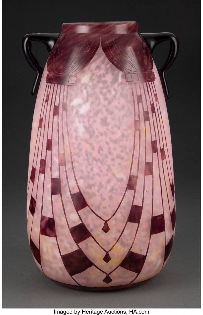 Le Verre Français Overlaid, Acid-Etched, : Le Verre Français Overlaid, Acid-Etched, and Wheel-Carved Glass Two-Handled Colliers Vase, circa 1920 Marks: Charder 12 inches (30.5 cm) HID03101062020 © 2020 Heritage Auctions | All Right