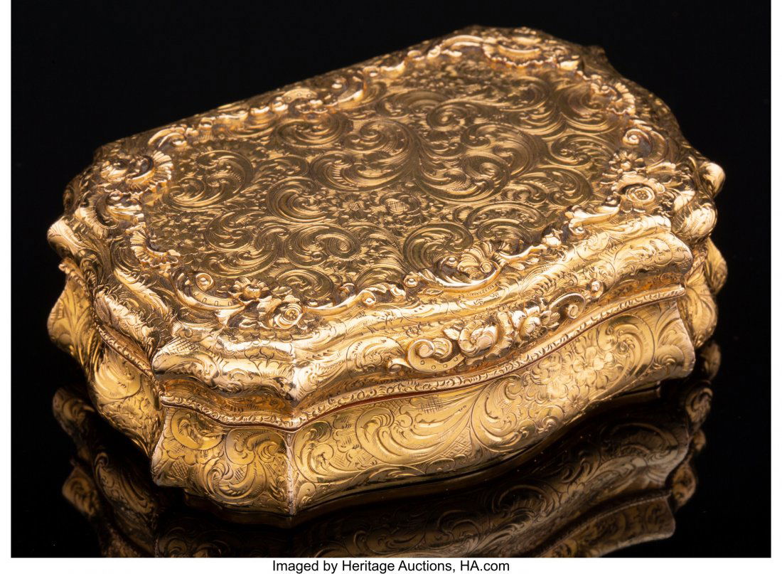 A Charles Collins & Söhne 14K Gold Snuff (1 of 4)