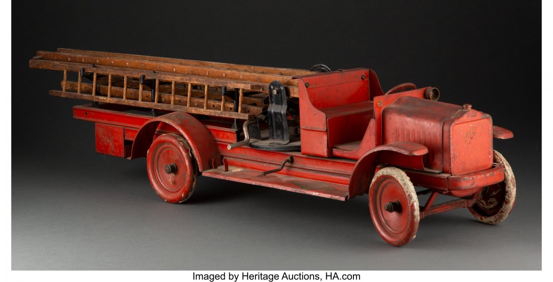 Vintage Kelmet Corporation White Big Boy Aerial (1 of 3)