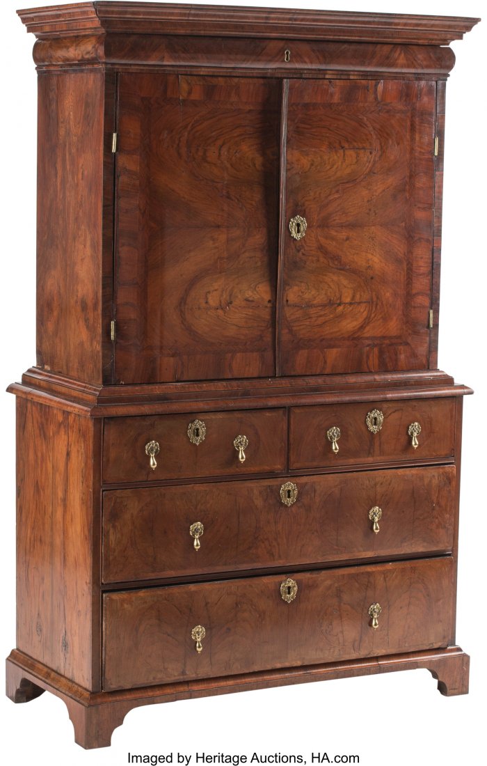 An English George III Walnut Cabinet on Chest 66 (1 of 2)