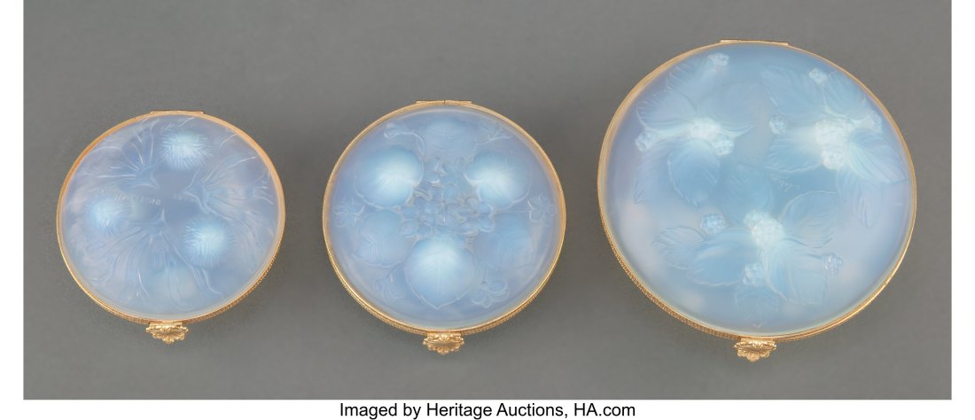 Three Large Sabino Opalescent Glass Boudoir Boxe: Three Large Sabino Opalescent Glass Boudoir Boxes, circa 1925-30 Marks: Sabino, Paris, France 8-1/2 inches (21.6 cm)(largest) 