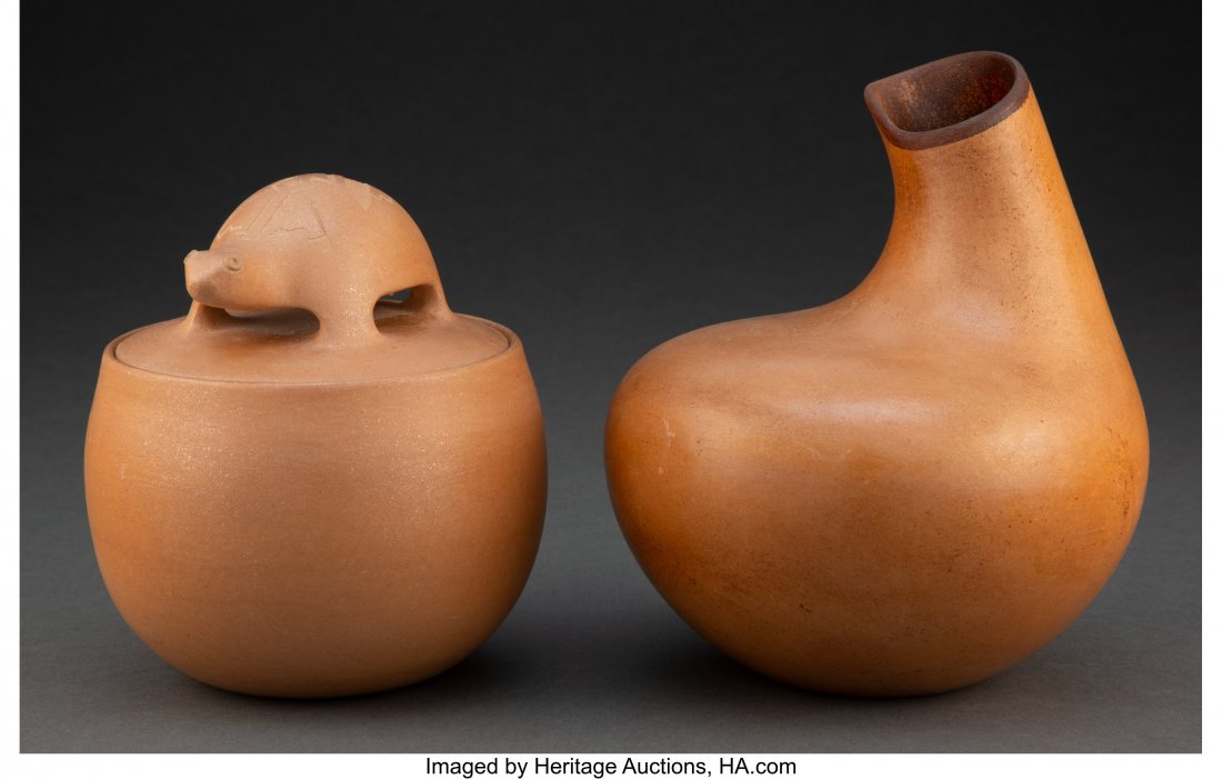 Two Navajo Micaceous Jars  Christine McHorse c. (1 of 4)