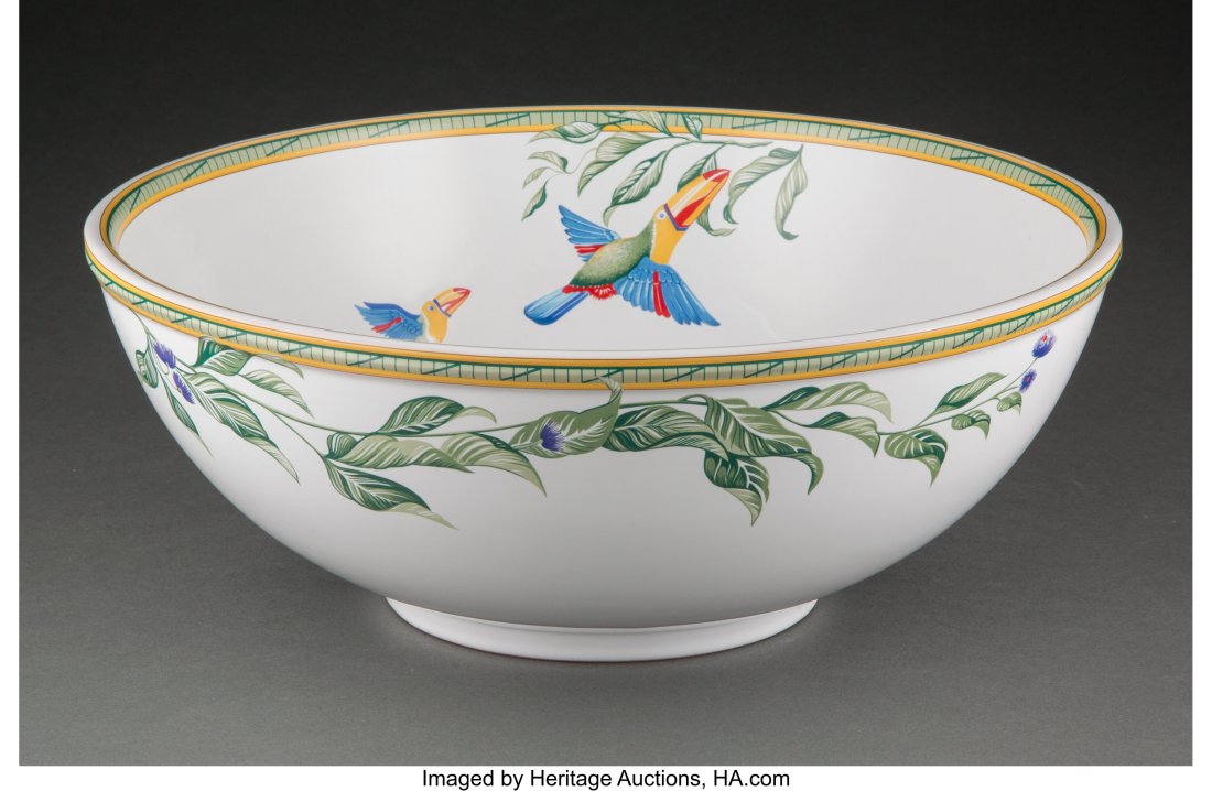 A Large Hermès Moustiers Faience Toucans Patter (1 of 3)