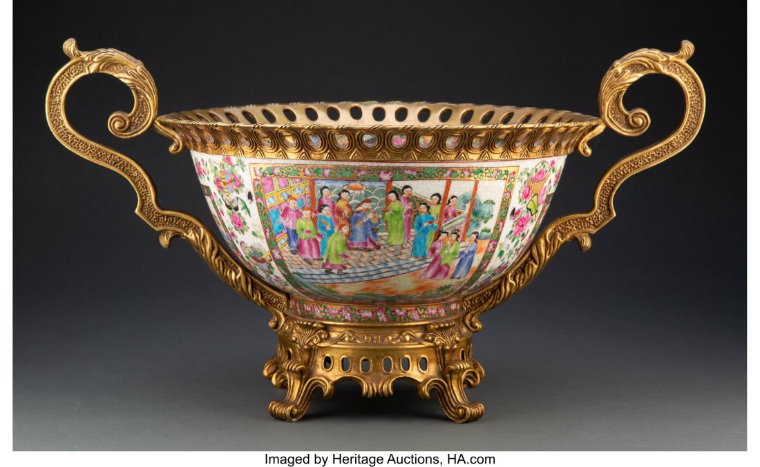 A Chinese Canton Rose Export Porcelain Center Bo (1 of 5)