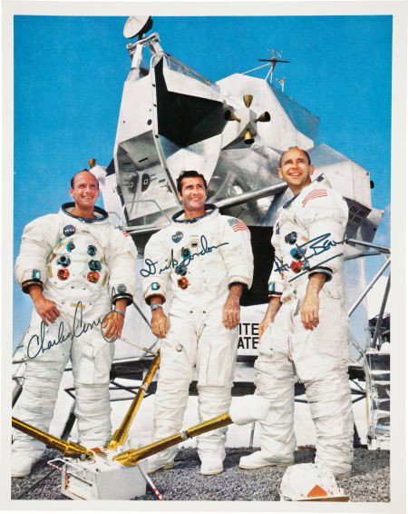 Apollo 12 Crew-Signed White Spacesuit Color Phot: Apollo 12 Crew-Signed White Spacesuit Color Photo. An 8" x 10" NASA lithographed print of